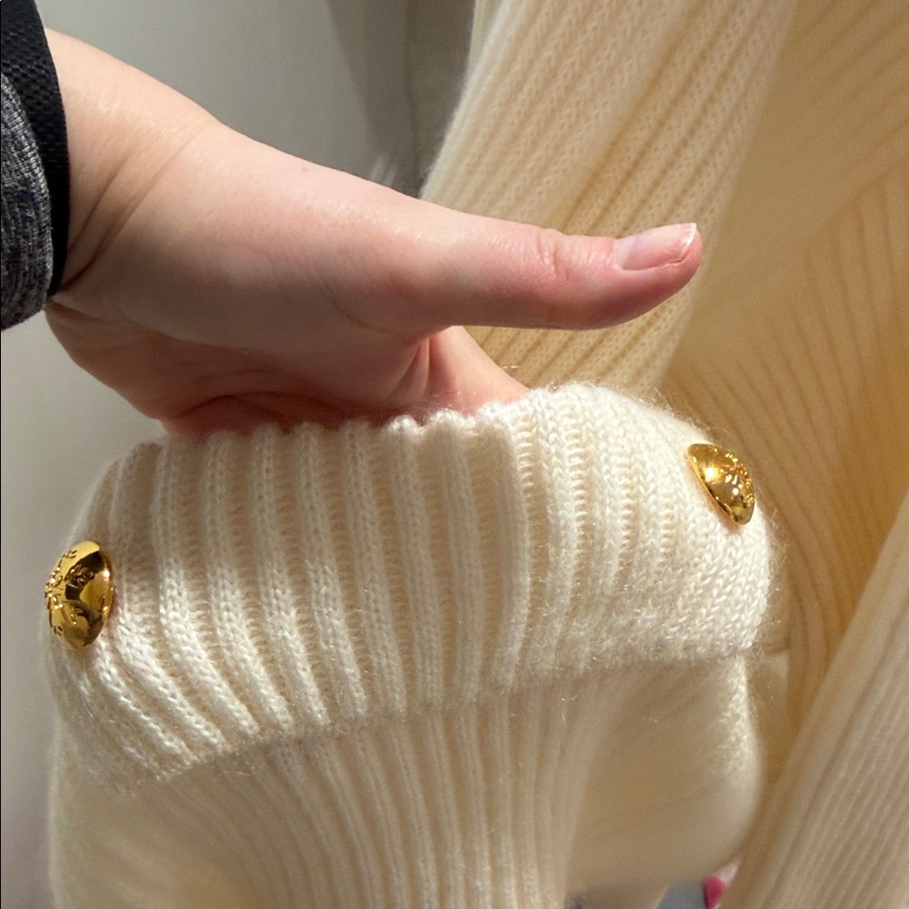 Escada Cream Ribbed Cardigan - Picture 11 of 12